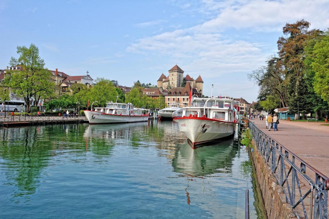 Le 3 De Coeur Annecy Apartment Exterior foto