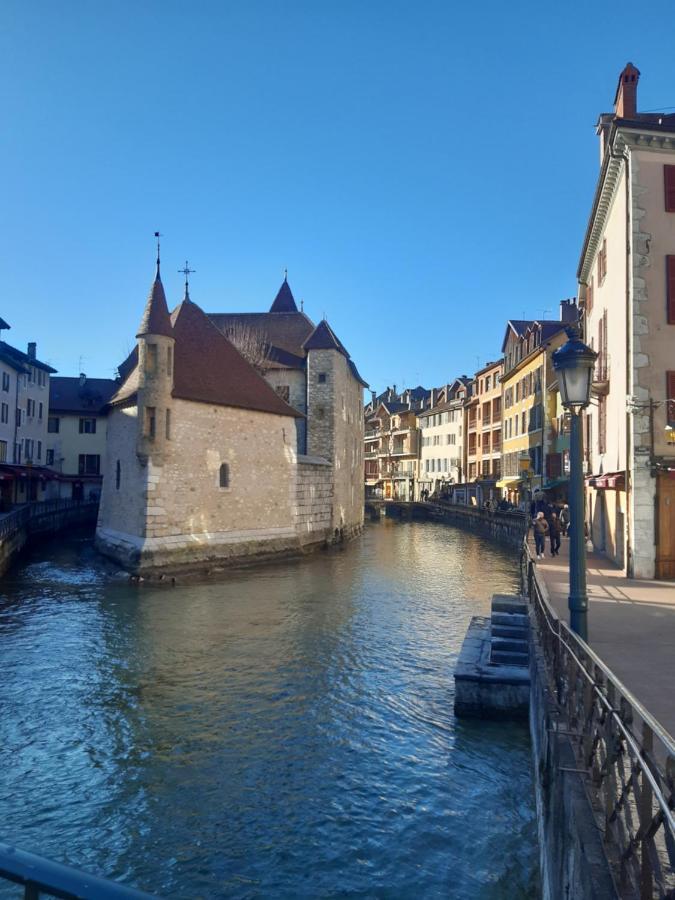 Le 3 De Coeur Annecy Apartment Exterior foto