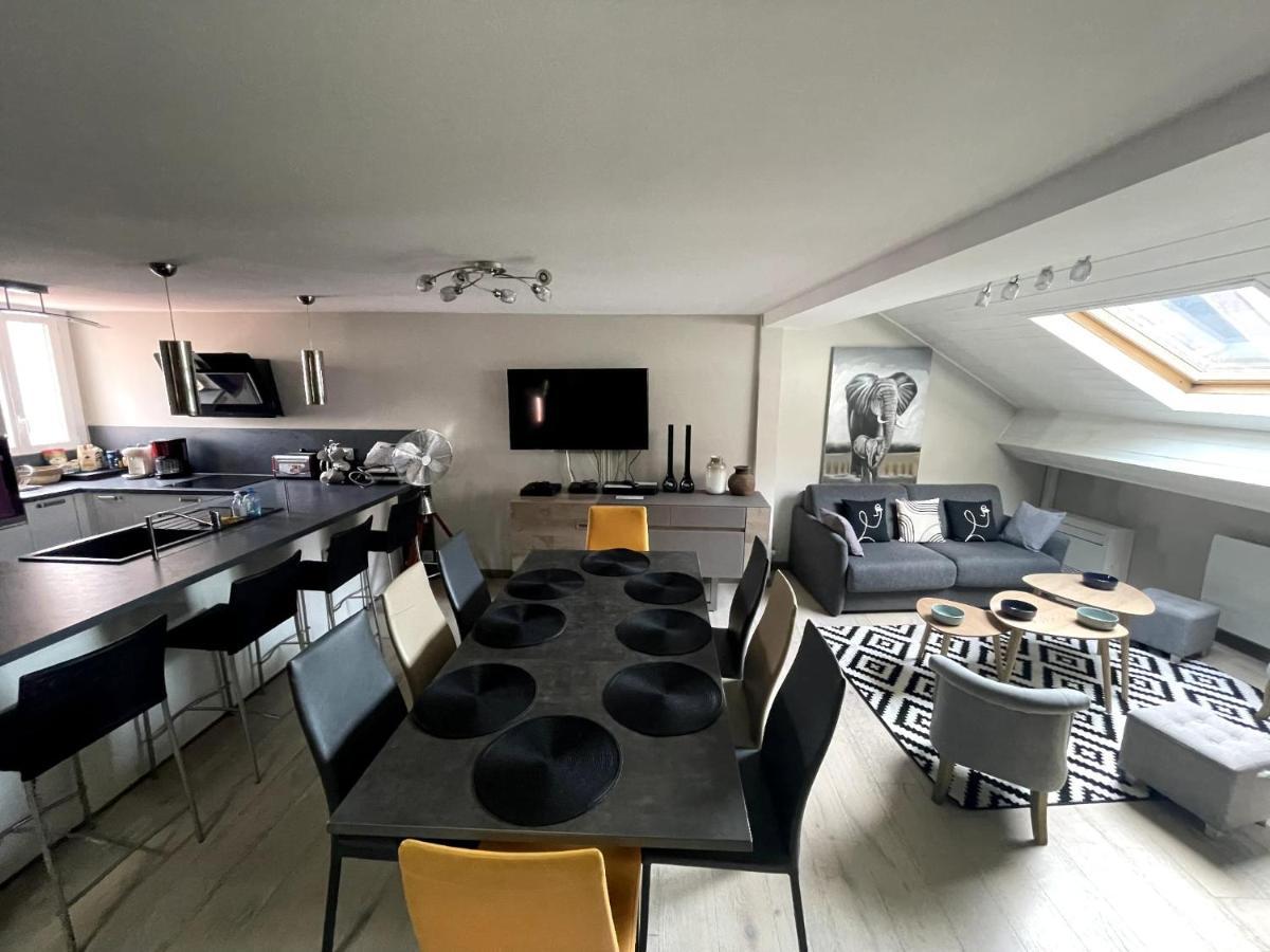 Le 3 De Coeur Annecy Apartment Exterior foto