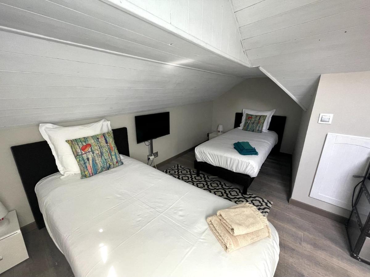 Le 3 De Coeur Annecy Apartment Exterior foto